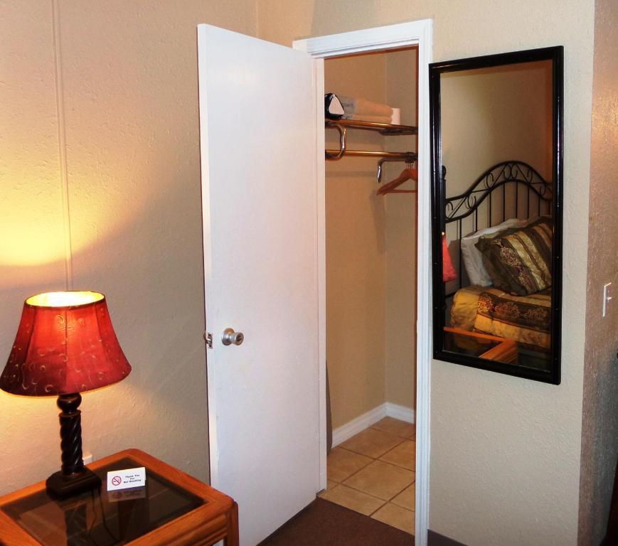 Eureka Suites Eureka Springs Ruang foto